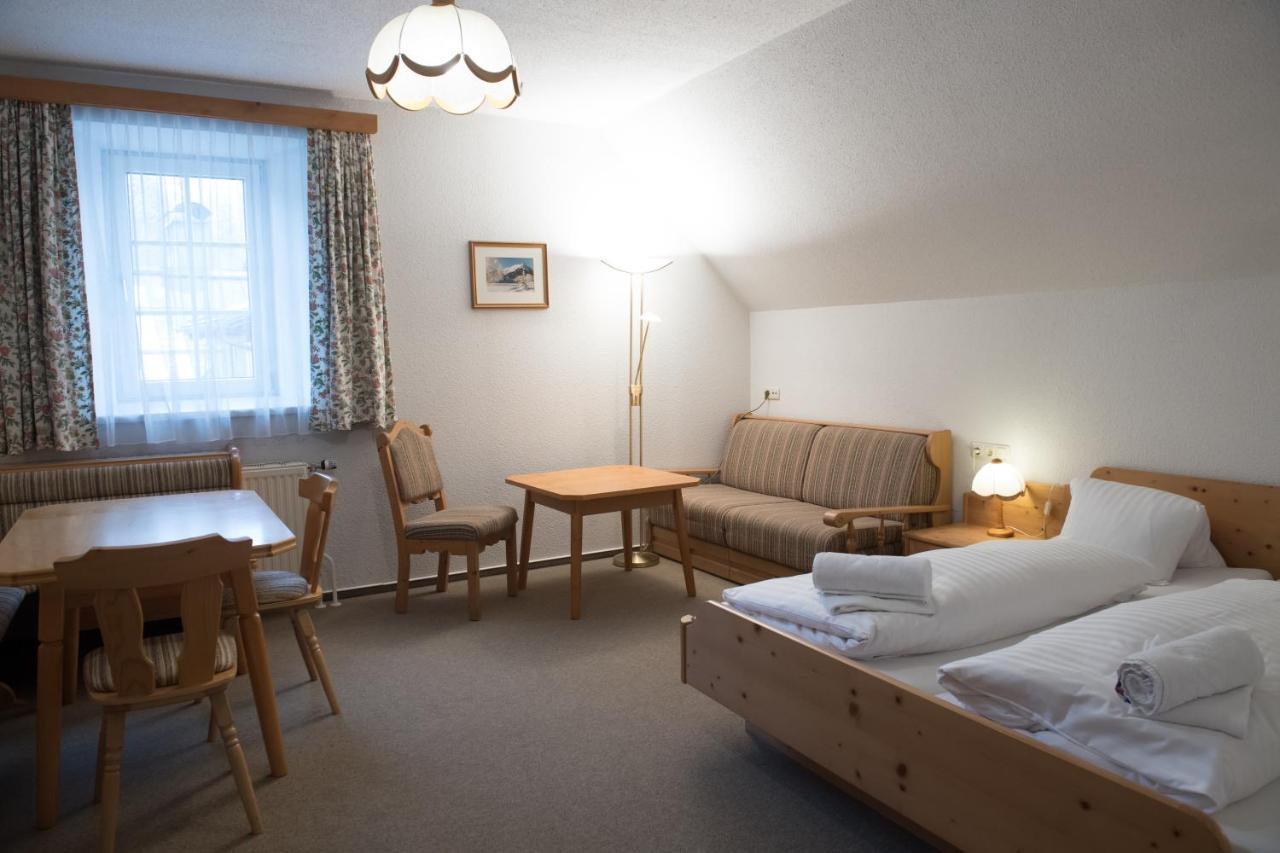 Hotel Blaue Traube Bad Aussee Exteriér fotografie